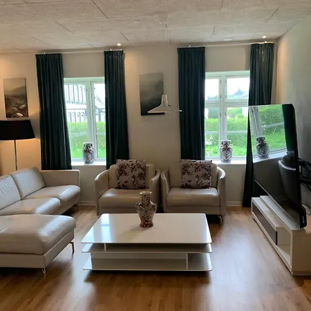 House On Vellingtoft In Kvaers Apartment